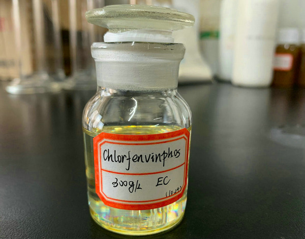 Chlorfenvinphos 300g/l EC